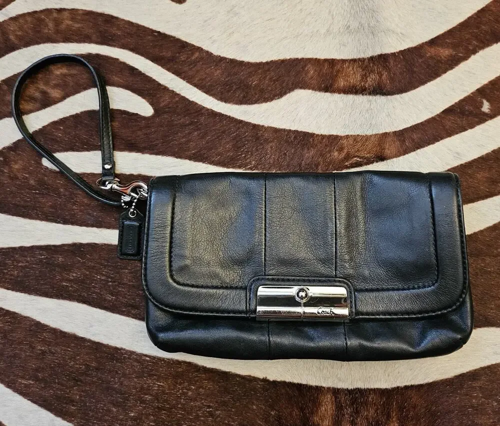 Coach Y2K Kristin Wallet Black Leather Silver Hardware Clutch Wristlet